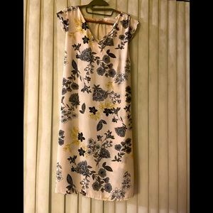 LOFT - Light pink Floral Dress. Size 24